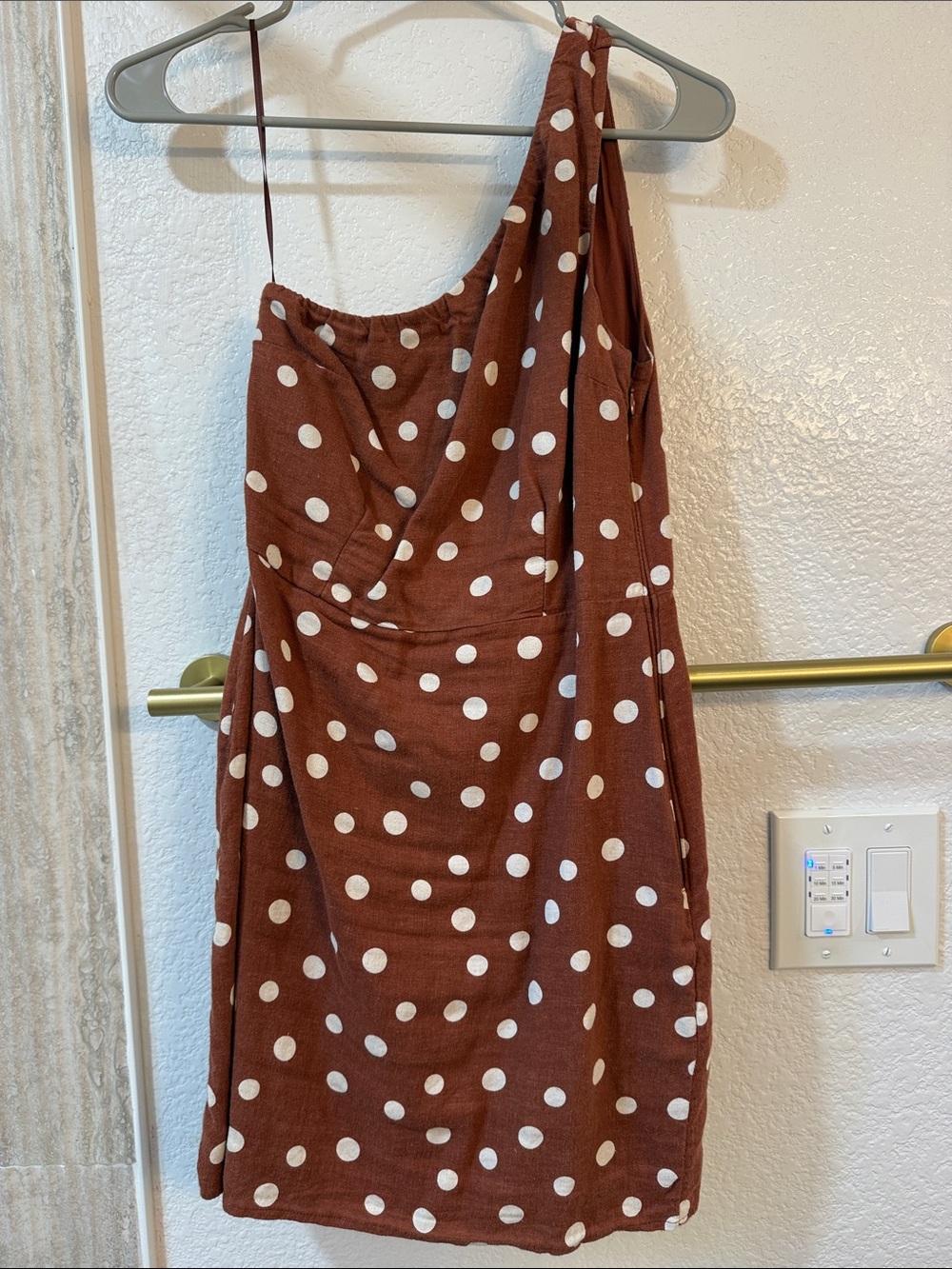 Abercrombie & Fitch Rust Brown One-Shoulder Polka Dot Dress